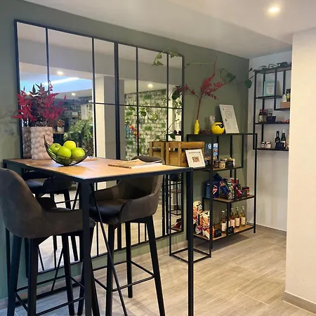 Aparthotel Sofi-living-apartments *